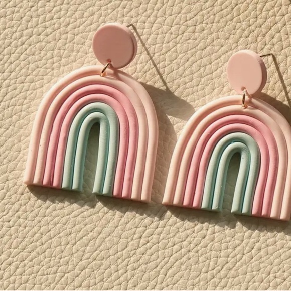 Colorful Rainbow Design Dangle Earrings! - Picture 2 of 5